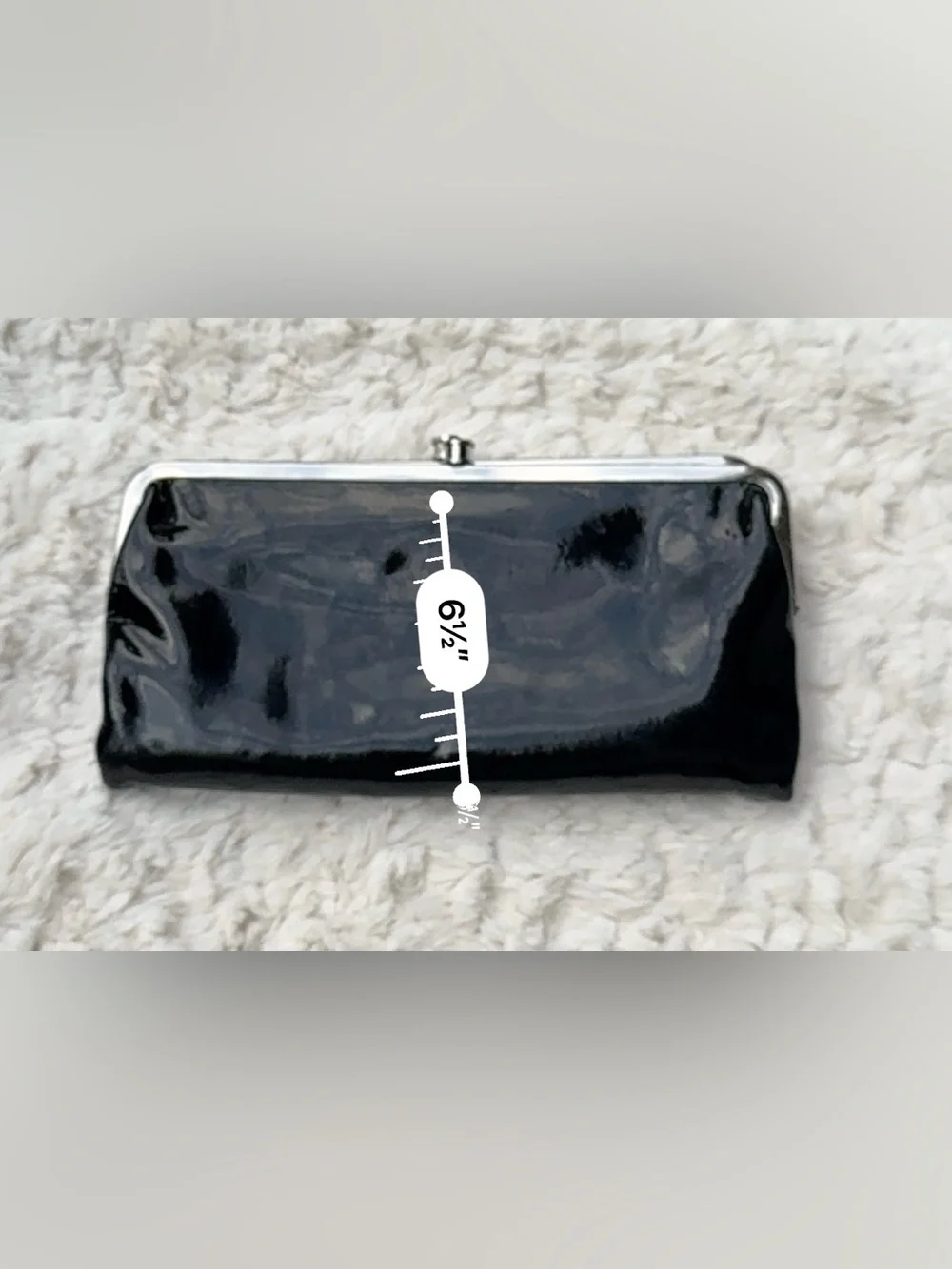 HOBO Lauren Clutch-Wallet in Black Patent/Polished leather